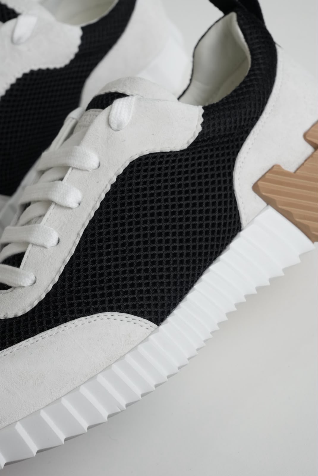 Tenis Hermes