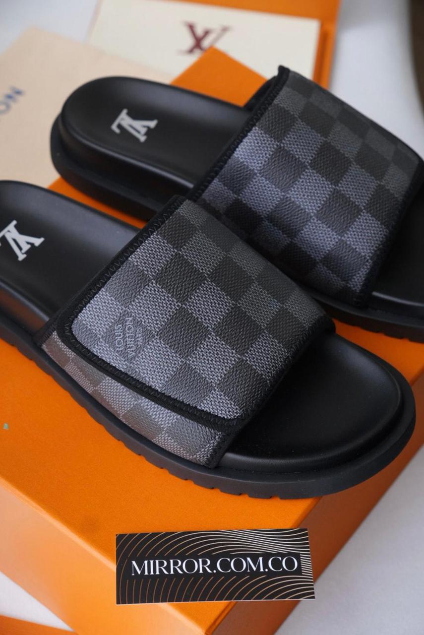 Sandalias LV