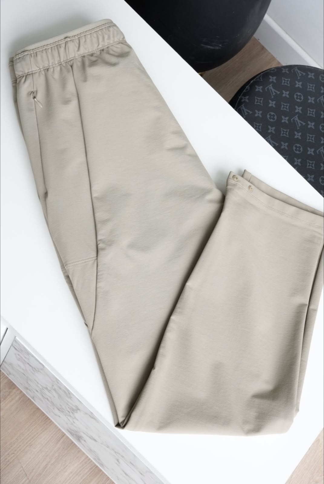 Pants Oncloud