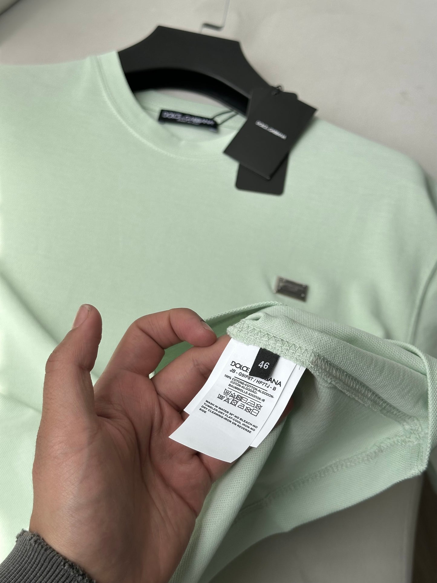DG mint green