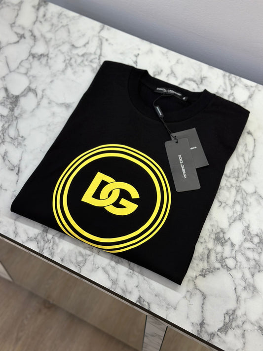 DG round logo tee