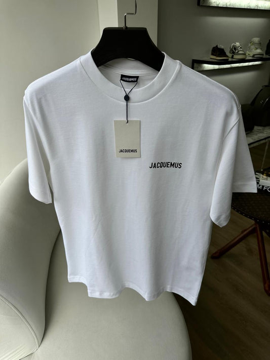 Jacquemus minimal logo