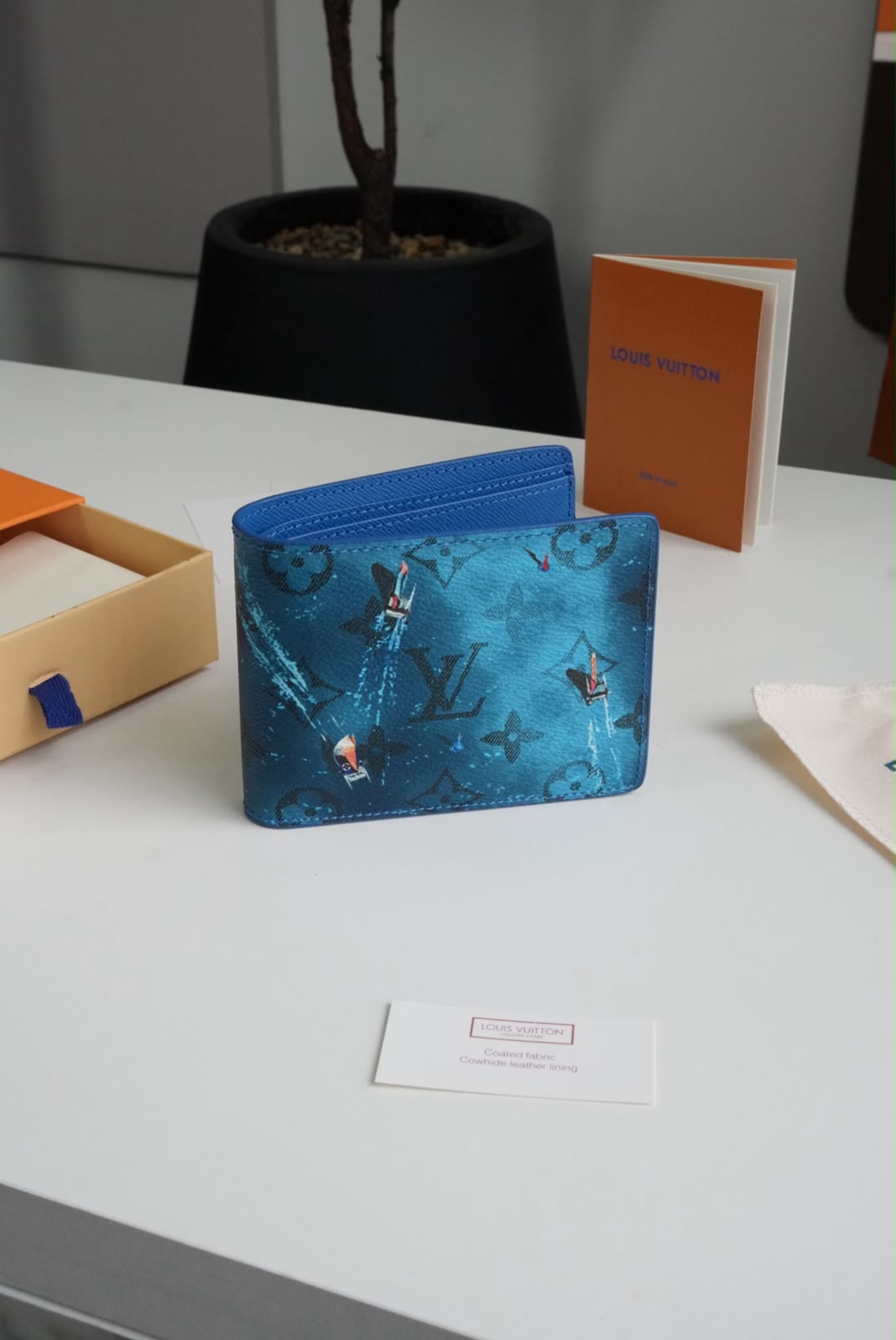 Billetera LV