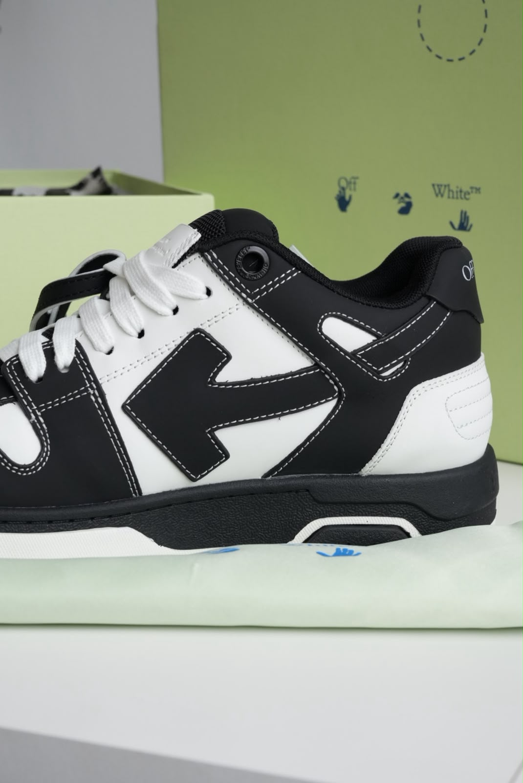 Tenis Off white