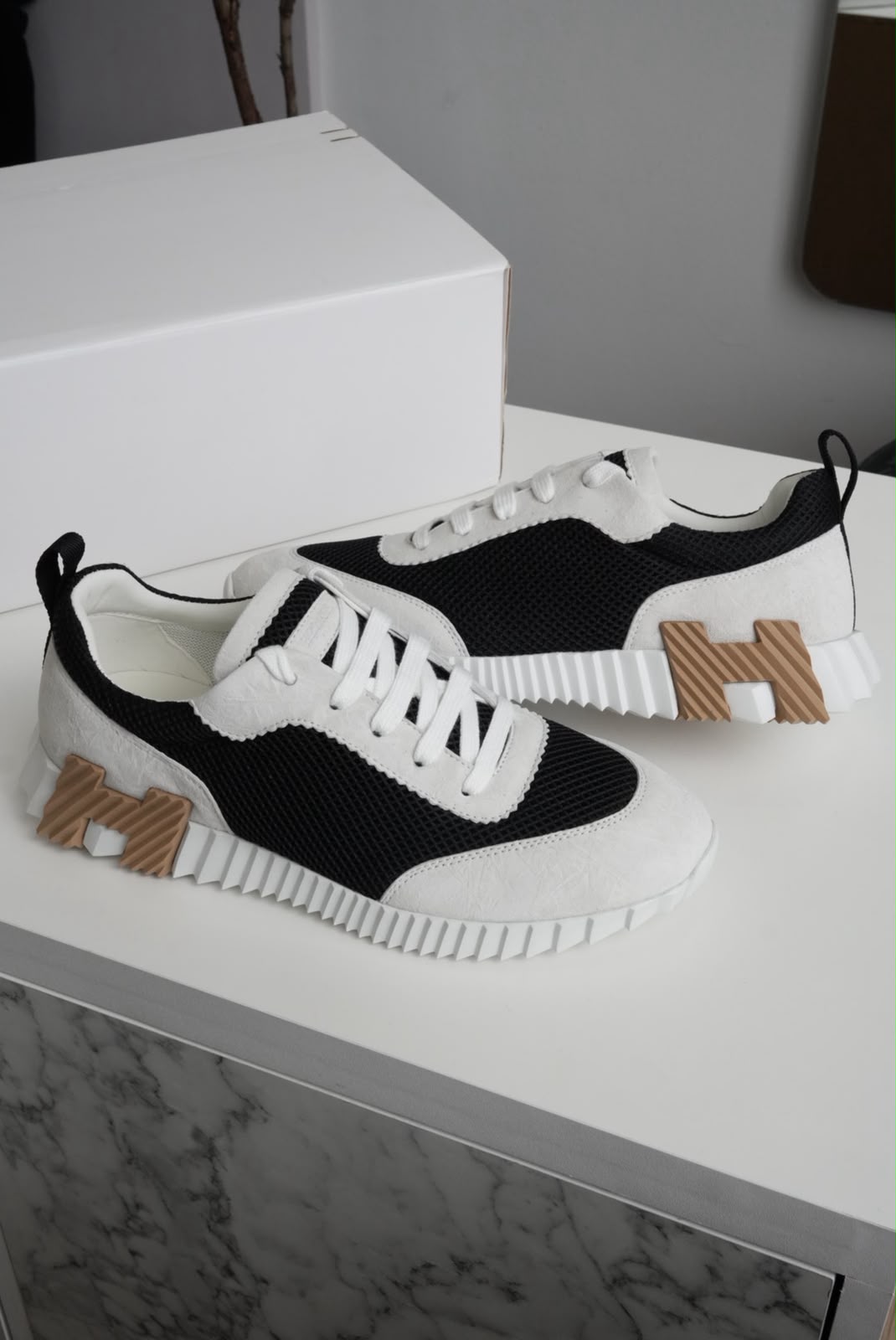 Tenis Hermes