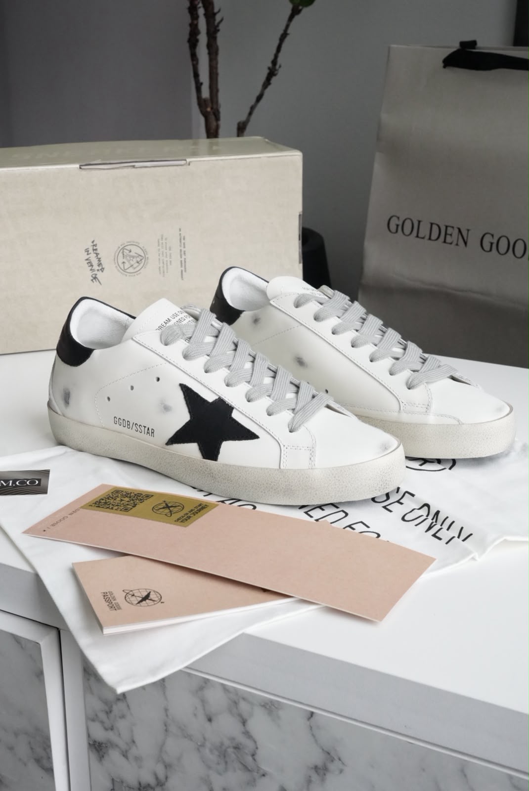 Tenis golden