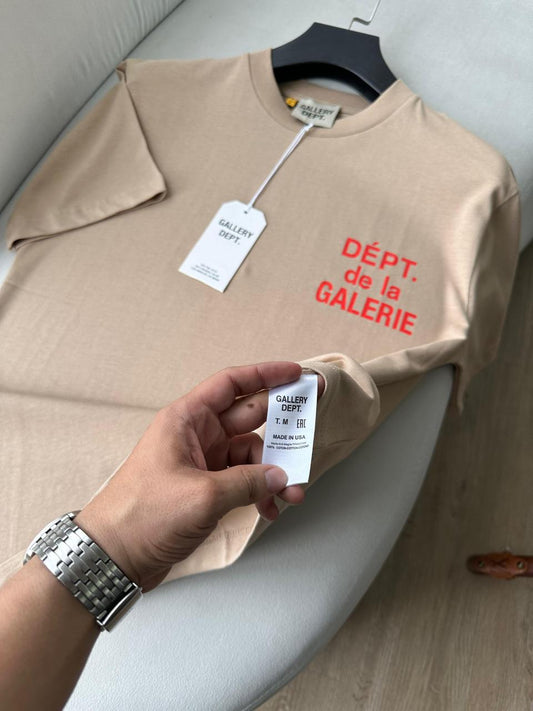 Camiseta Gallery Dept