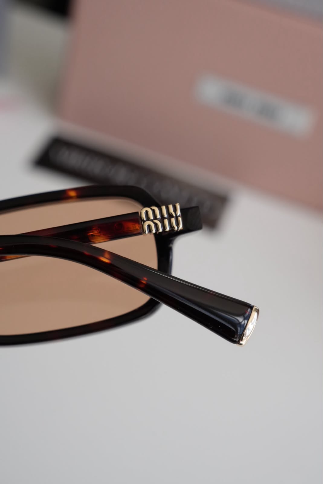 Gafas MIU MIU