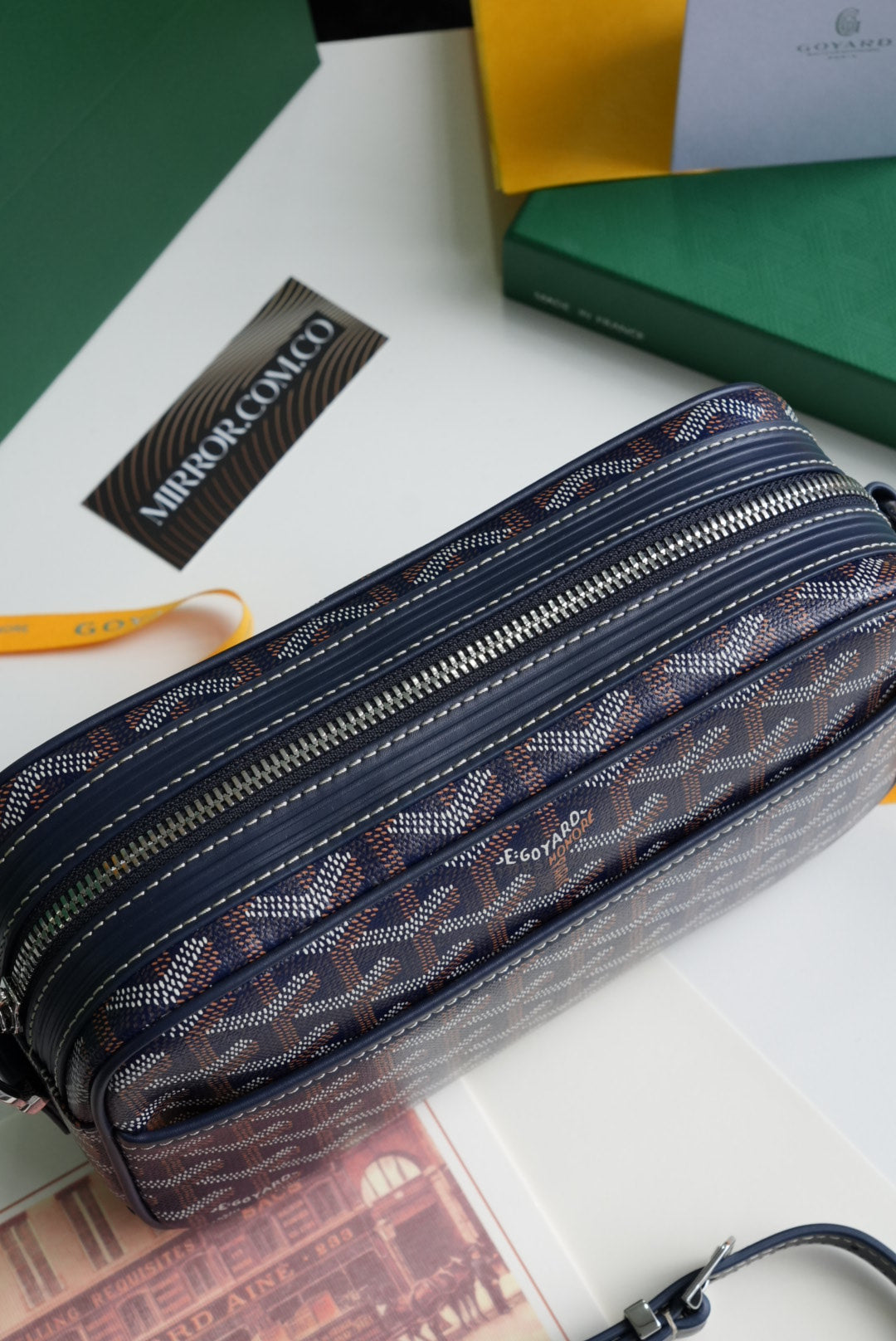 Goyard Messenger bag