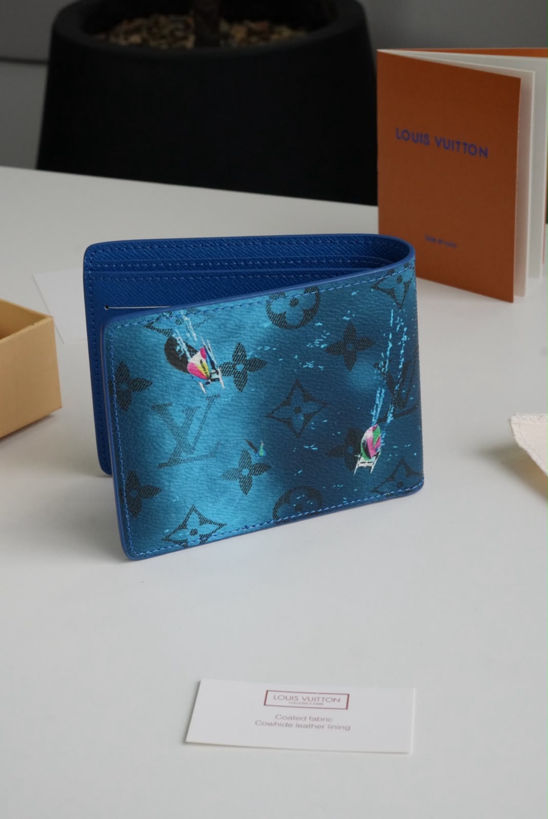 Billetera LV