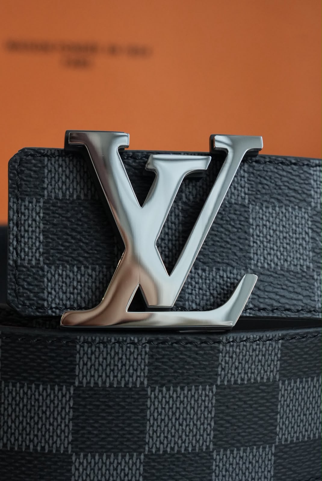Cinturón LV