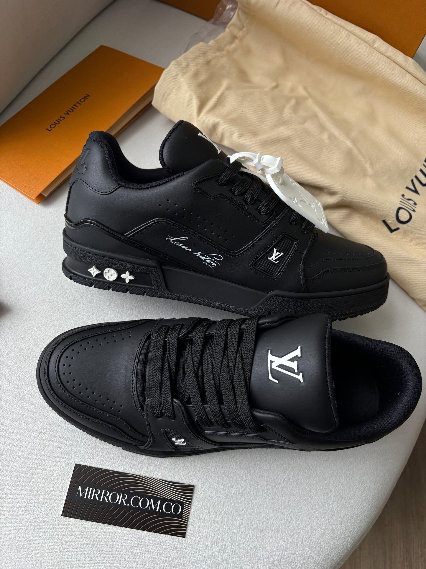 LV