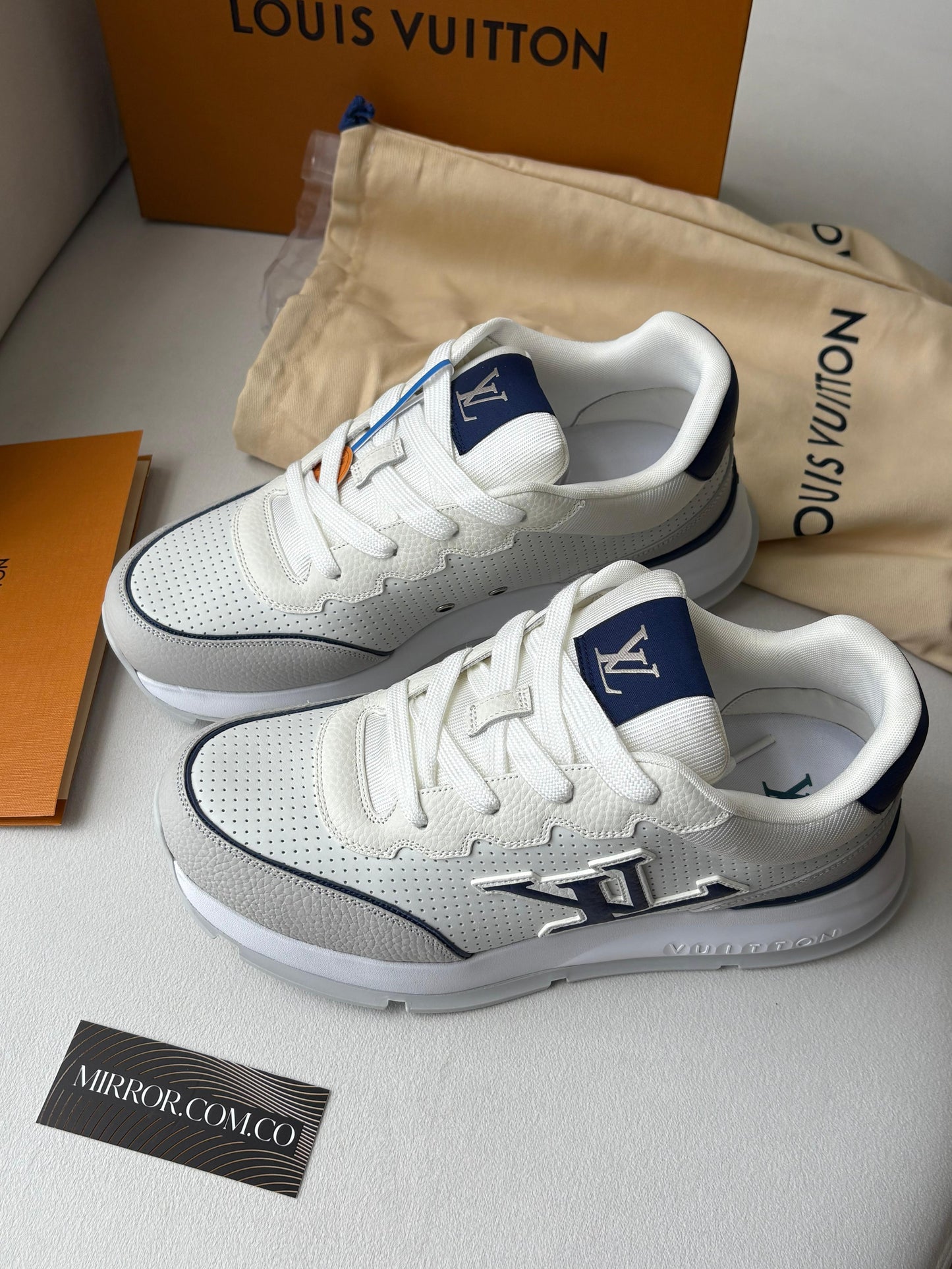 LV