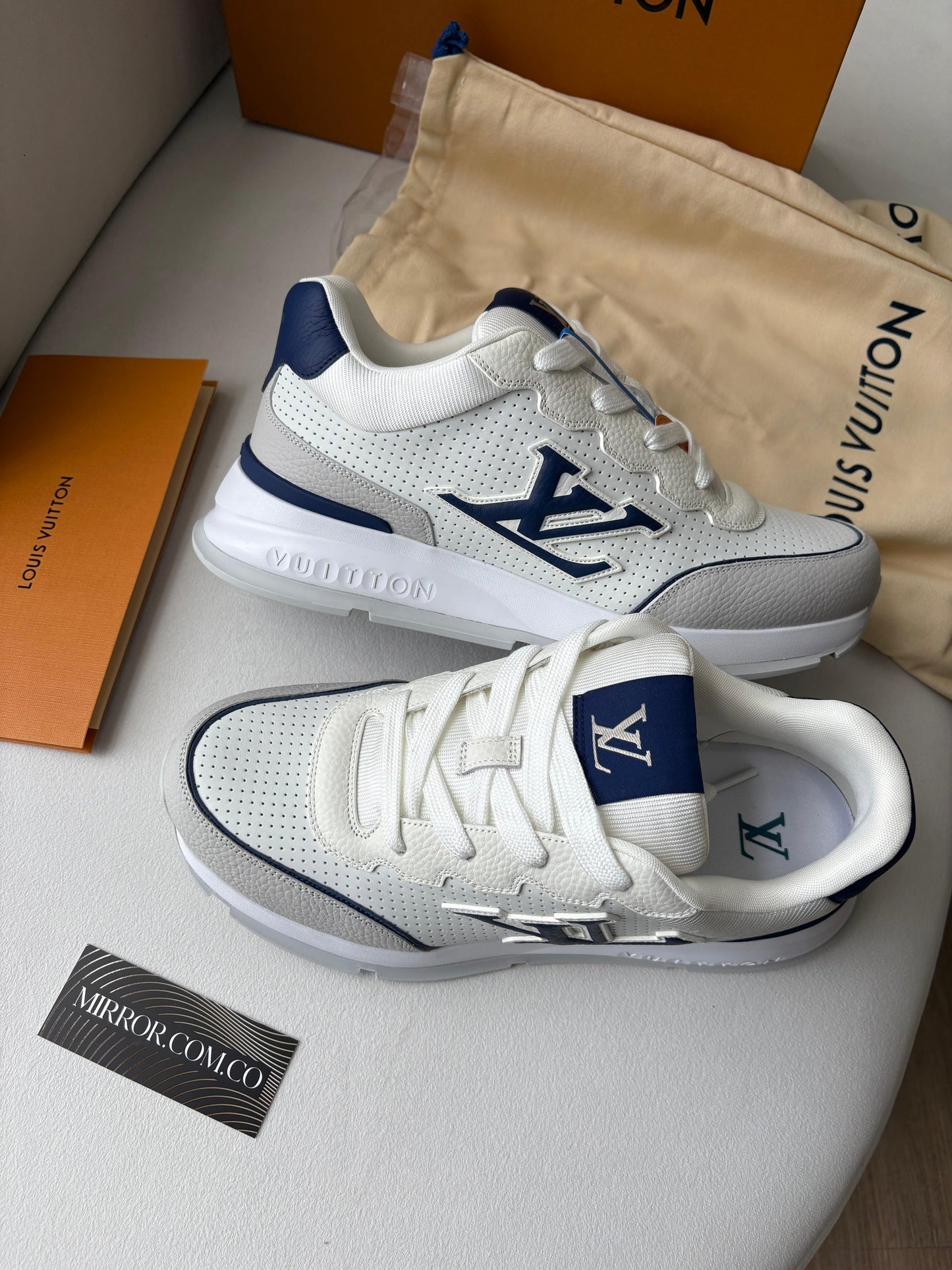 LV